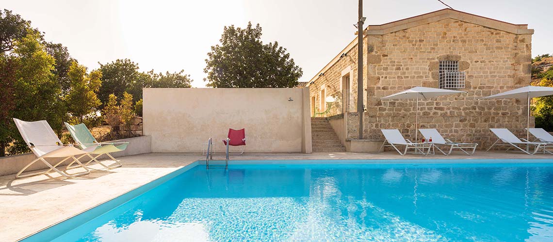 Villa Luna Country Villa Rental with Pool & Jacuzzi Scicli Sicily - 1