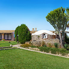 Villa del Mito Seafront Villa Rental with Pool near Syracuse Sicily - 4