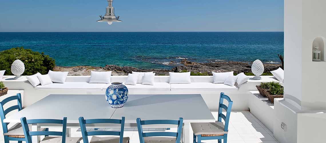 Casa Blu Seafront Villa for rent in Fontane Bianche Sicily - 1
