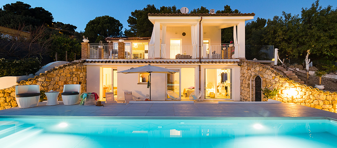 Villa Pales, Licata, Sicily - Sea villa with pool for rent - 0